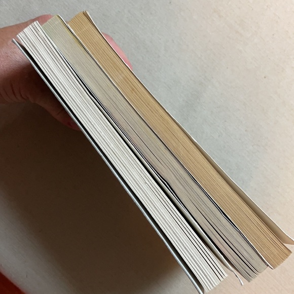 📚 3-Book Bundle Judy Moody Series # 1,3 & 7 - Picture 3 of 14